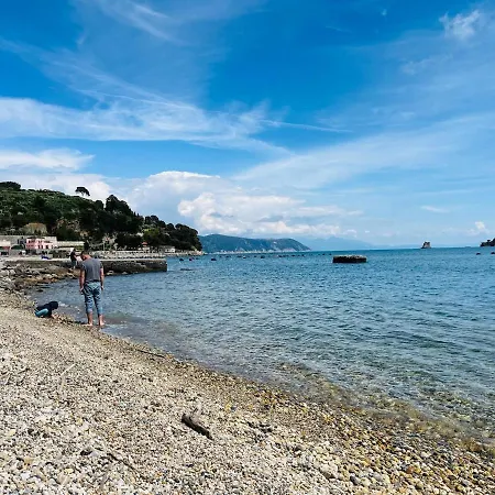 Appartamento 5 Terre - Close To Port Promenade La Spezia